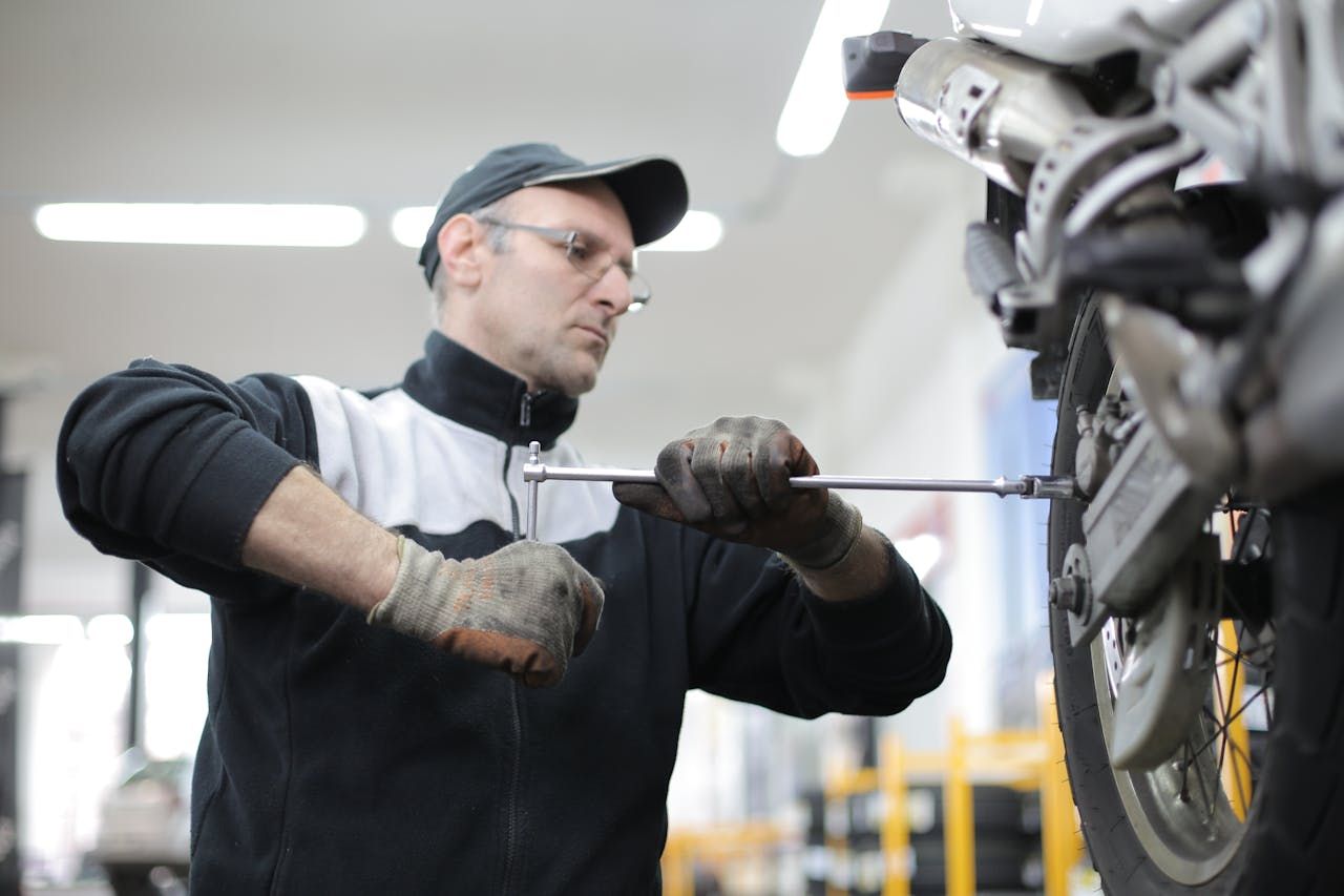 Motosiklet Yetkili Servis ve Avantajlı Yedek Parça Satışı İçin İş Ortağımız Olun
